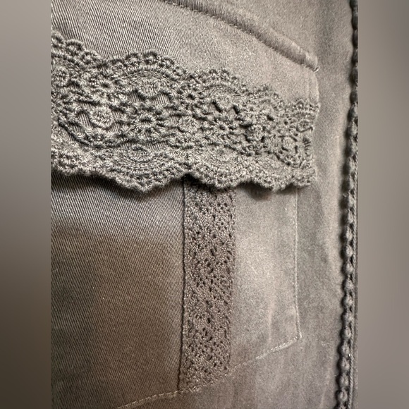 Knox Rose Embroidered Utility Jacket Gray Button Down - Picture 5 of 8